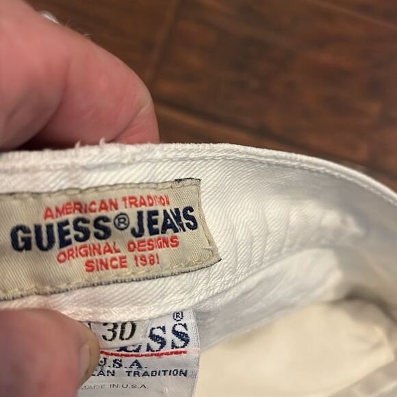 Vintage Guess Jeans White Button Fly Closure Denim Jeans Casual - Picture 11 of 11